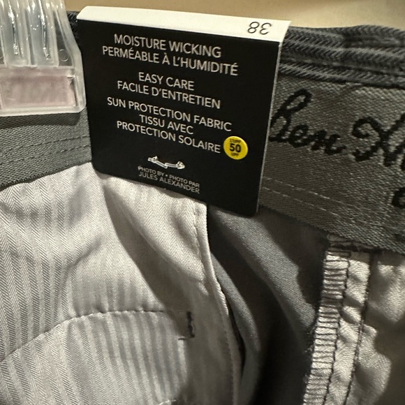 Men’s grey and white golf shorts. Ben Hogan. Sizes 32&38. - Picture 2 of 5